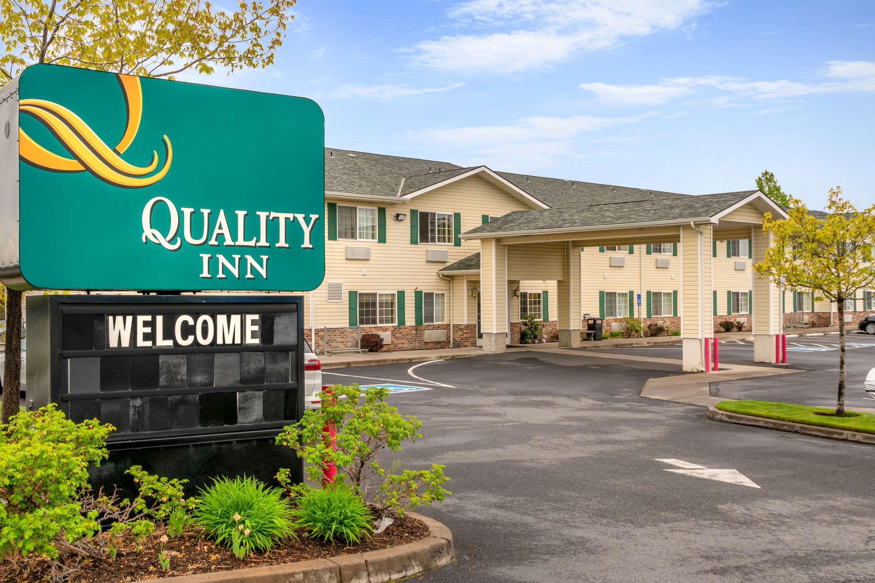 Quality Inn Bend Buitenkant foto